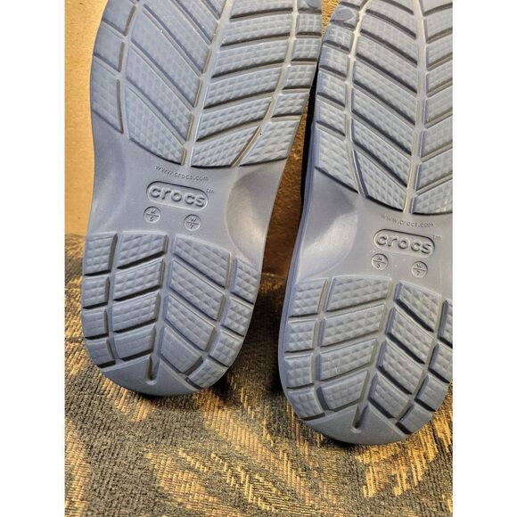 CROCS Unisex Navy Slip-on Shoes- Size M5/W7 - Picture 7 of 9
